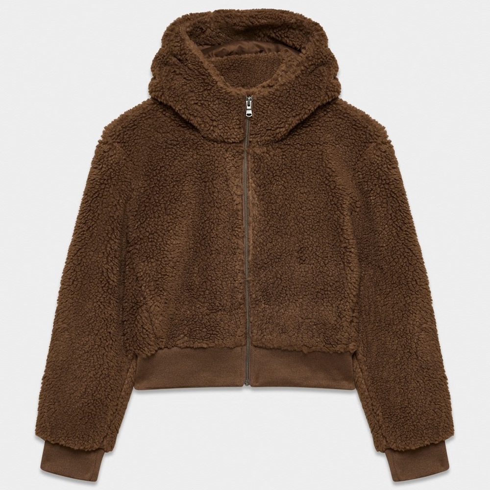 Aritzia Sunday Best Crème Jacket